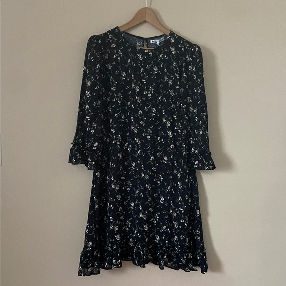 Reformation Doutzen Floral Ruffle Trim Mini Dress Size 12 - Picture 5 of 13